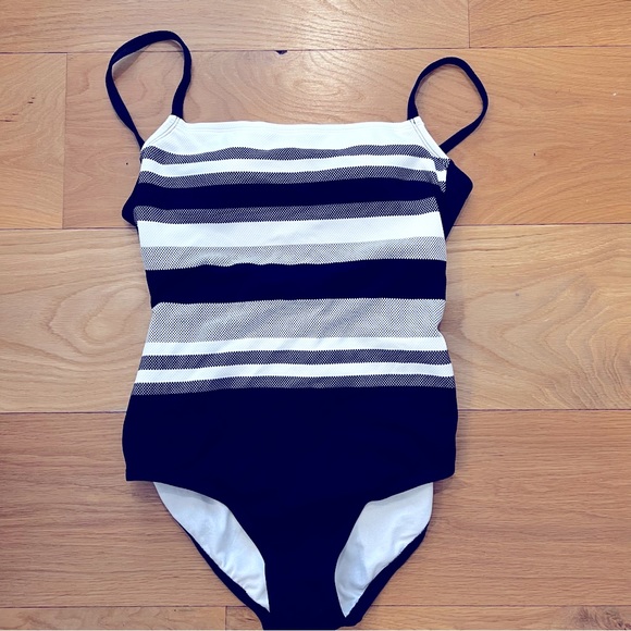 NWT Black and White Striped One piece Swimsuit - Picture 1 of 5